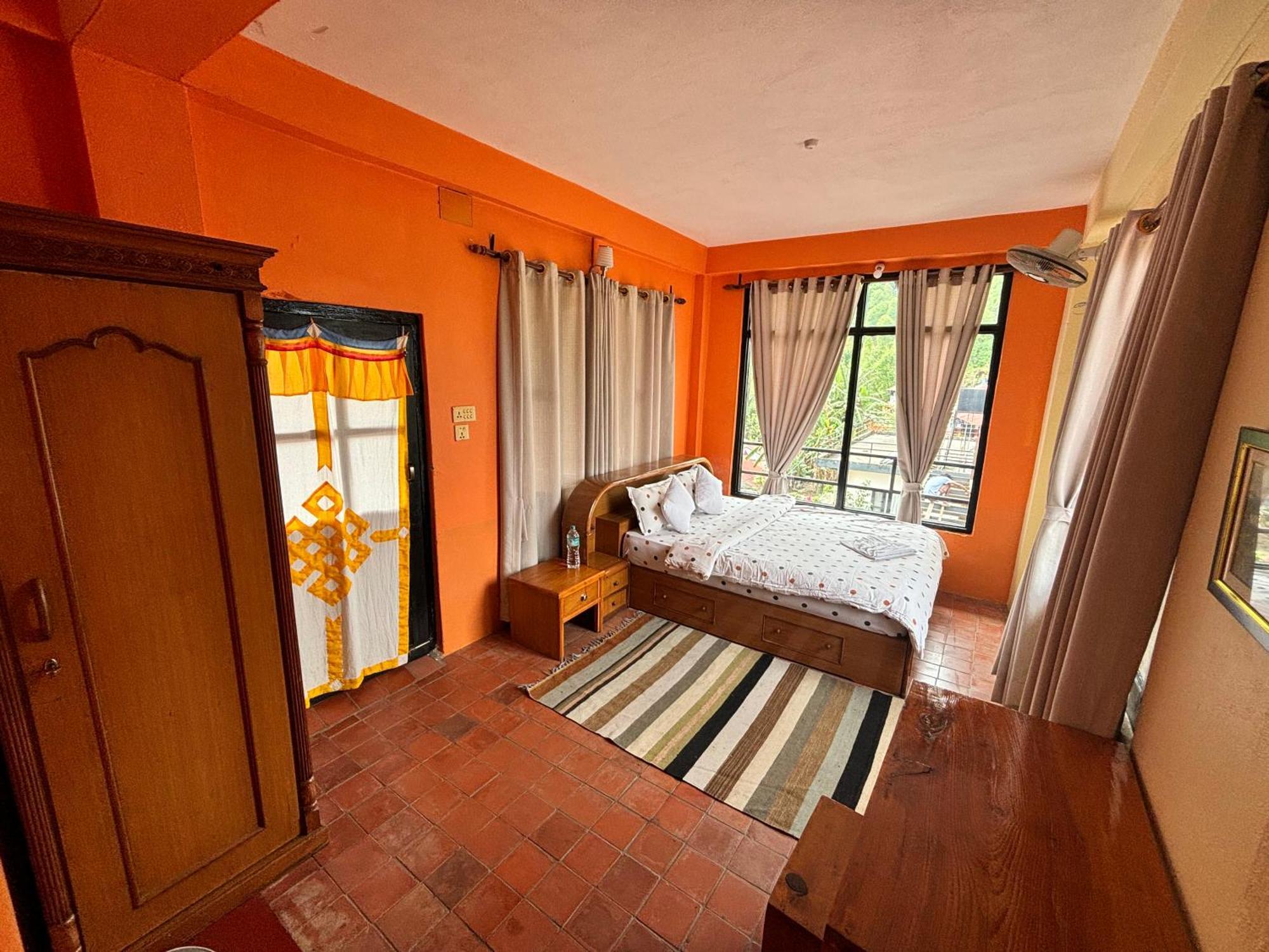 Siddhartha Garden Ayurveda 호텔 포카라 외부 사진